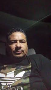 <em>Carlos G. (59 años), Callao</em>